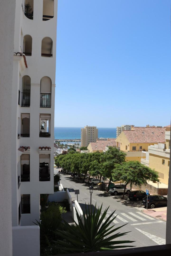 Port View - Reina Sofia Apartamento Estepona Exterior foto